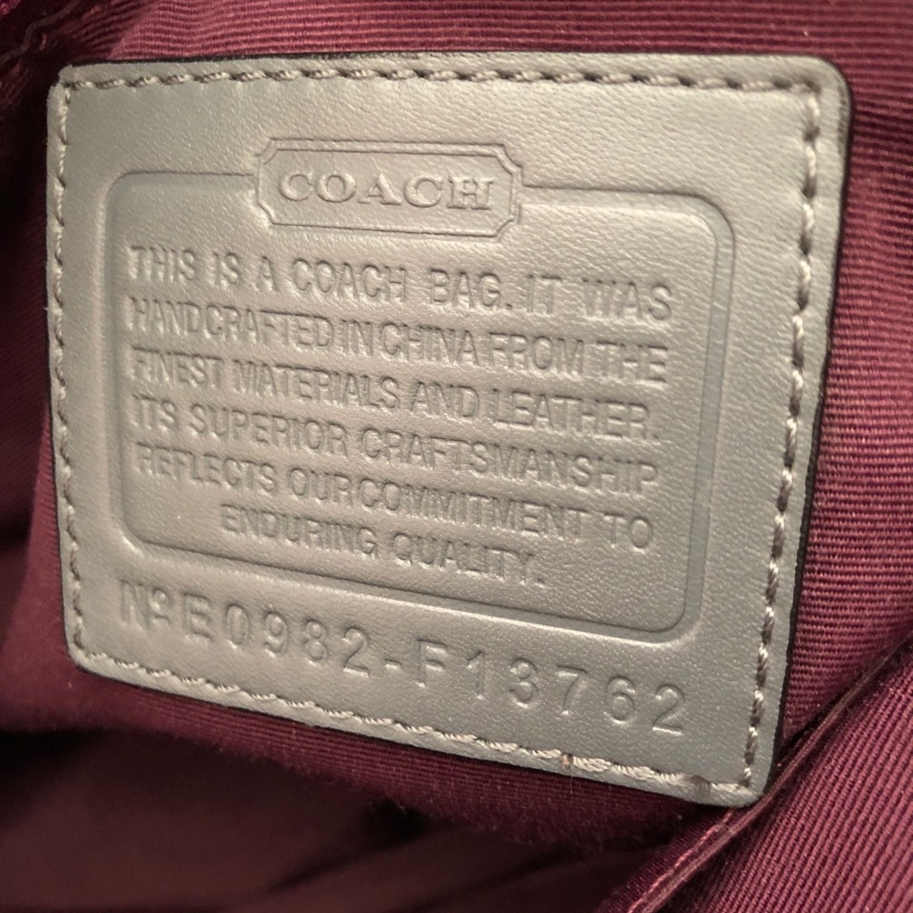 Coach Optic Signature Handbag - Picture 5 of 9